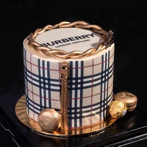 burberry themed cake|Burberry themed cake ideas.